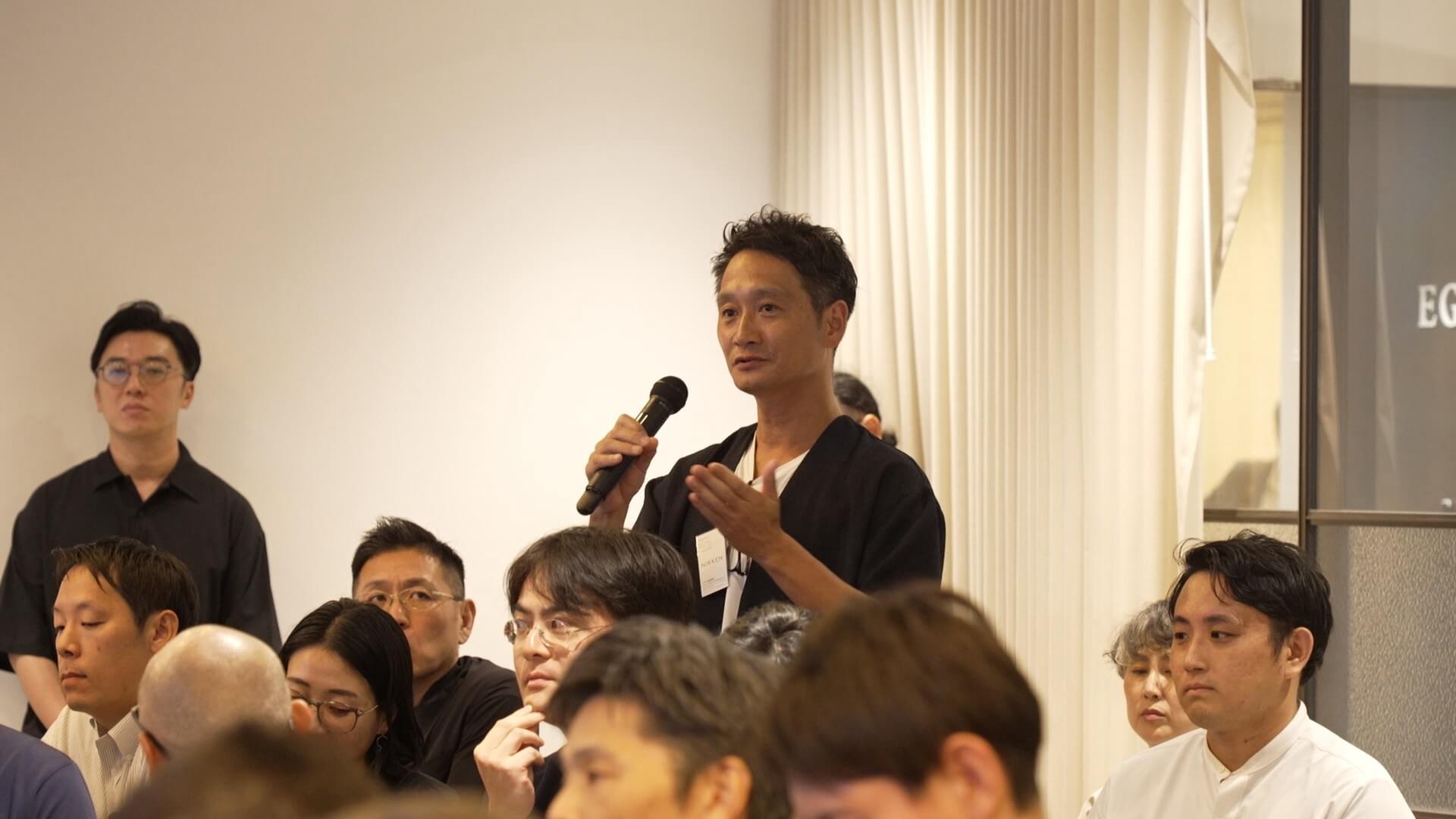 会場から発言する岡部真久氏(日建設計 Human & Earth Design Lab)